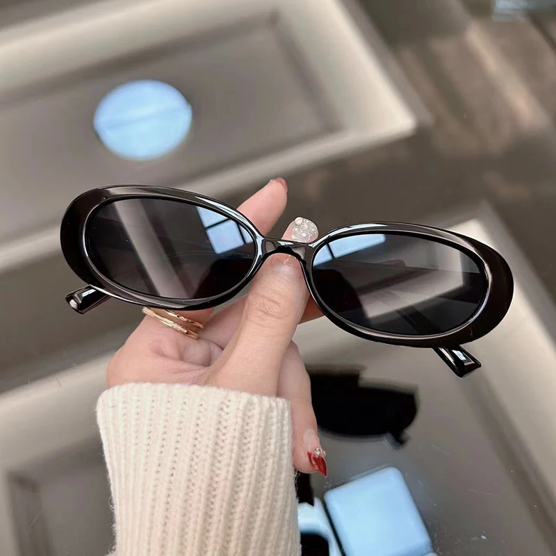 新しいオーバル型ヴィンテージサングラス レディース ファッシ - Decorative Mirror のレビューと価格